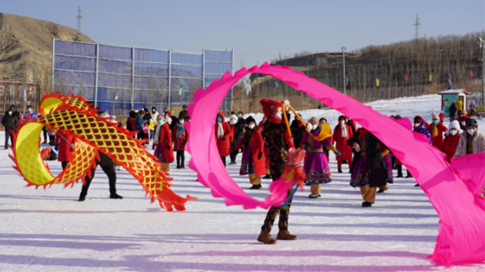 2022年庫爾勒市冬季冰雪旅游活動現(xiàn)場.jpg